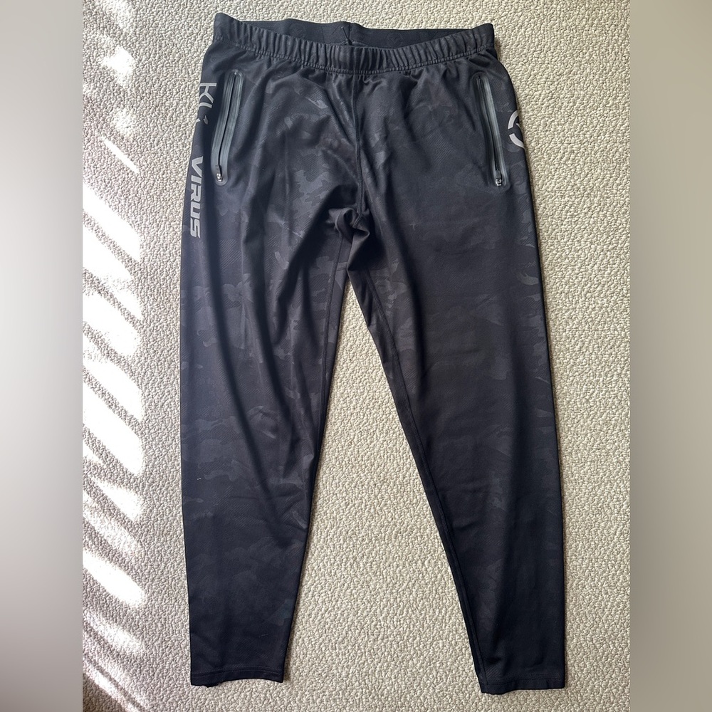 Virus Black camo KL1 Performance Joggers